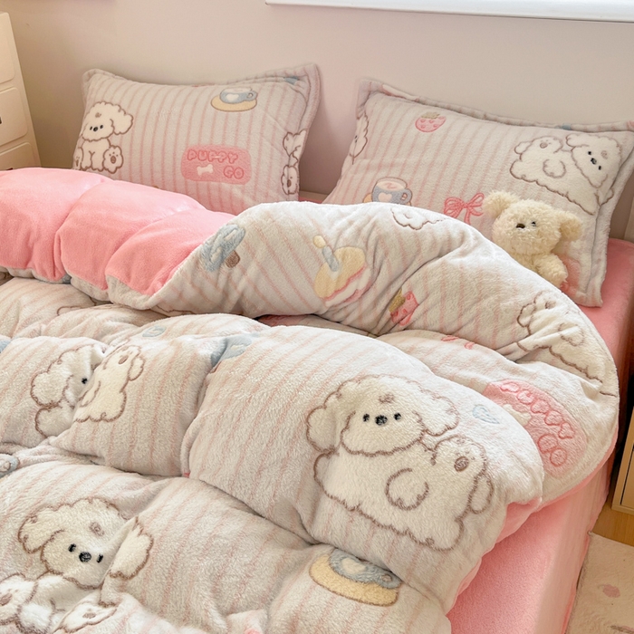 91家纺网 家纺一手货源 找家纺 川悦生活 2025新款立体雪花绒印花大床四件套系列二场景一 奶云蛋糕