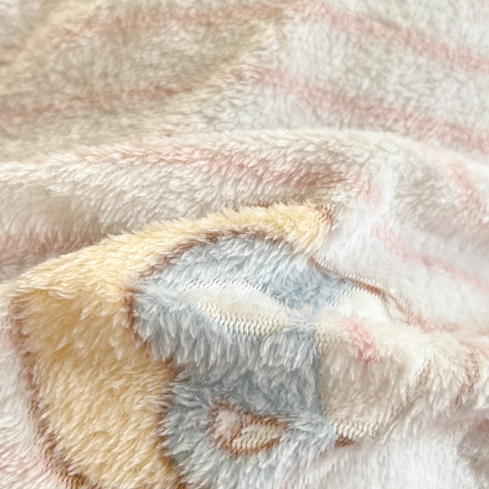 91家纺网 家纺一手货源 找家纺 川悦生活 2025新款立体雪花绒印花大床四件套系列二场景一 奶云蛋糕