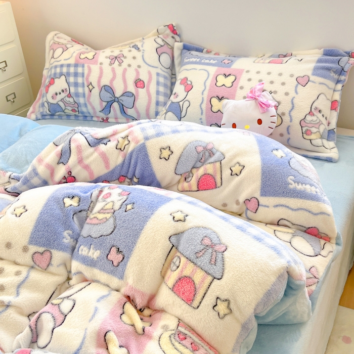 91家纺网 家纺一手货源 找家纺 川悦生活 2025新款立体雪花绒印花大床四件套系列二场景一 小喵甜心