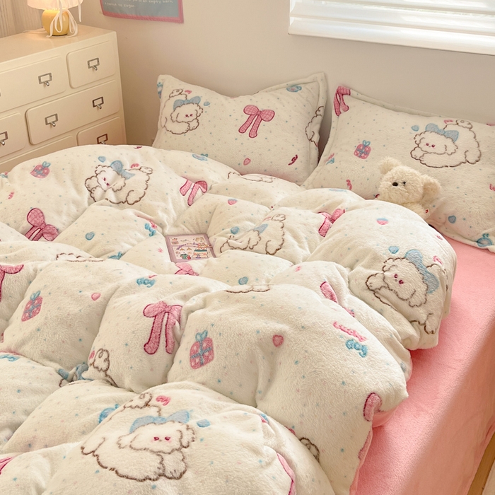 91家纺网 家纺一手货源 找家纺 川悦生活 2025新款立体雪花绒印花大床四件套系列二场景一 幸福奶旺