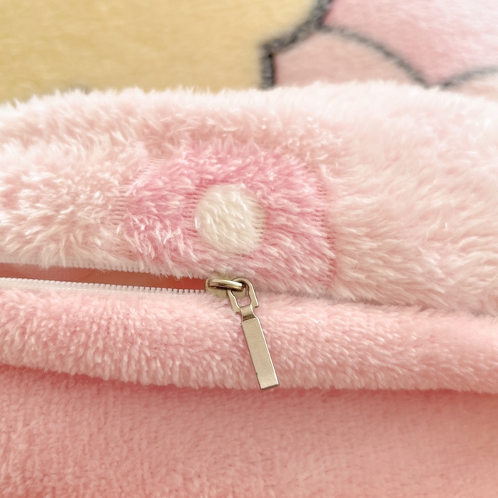 91家纺网 家纺一手货源 找家纺 川悦生活 2025新款立体雪花绒印花大床四件套系列二场景一 樱桃小兔