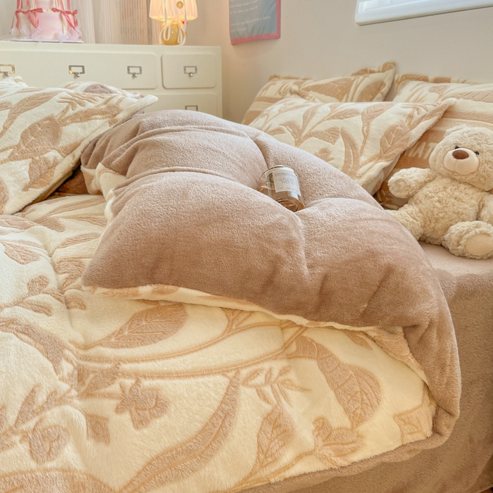 91家纺网 家纺一手货源 找家纺 川悦生活 2025新款立体雪花绒印花大床四件套系列二场景一 月桂-浅咖