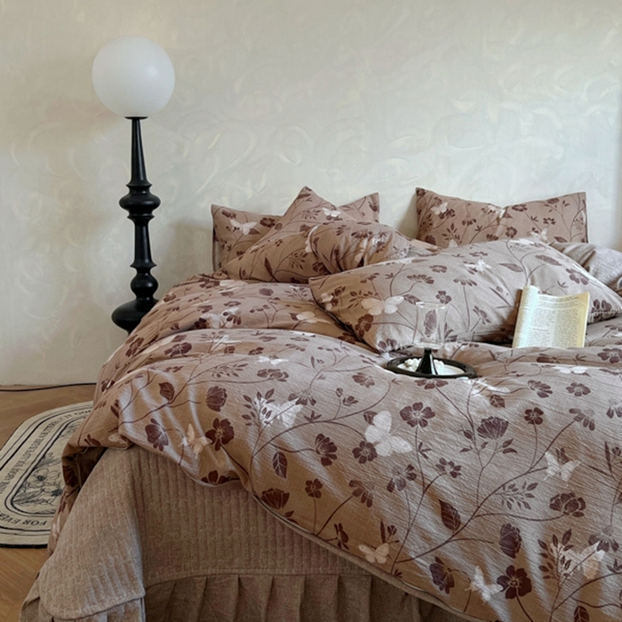 91家纺网 家纺一手货源 找家纺 美梦家纺 2025新款高克重加厚亚麻皱皱纱床盖四件套系列（提供买家秀) 枫林晚