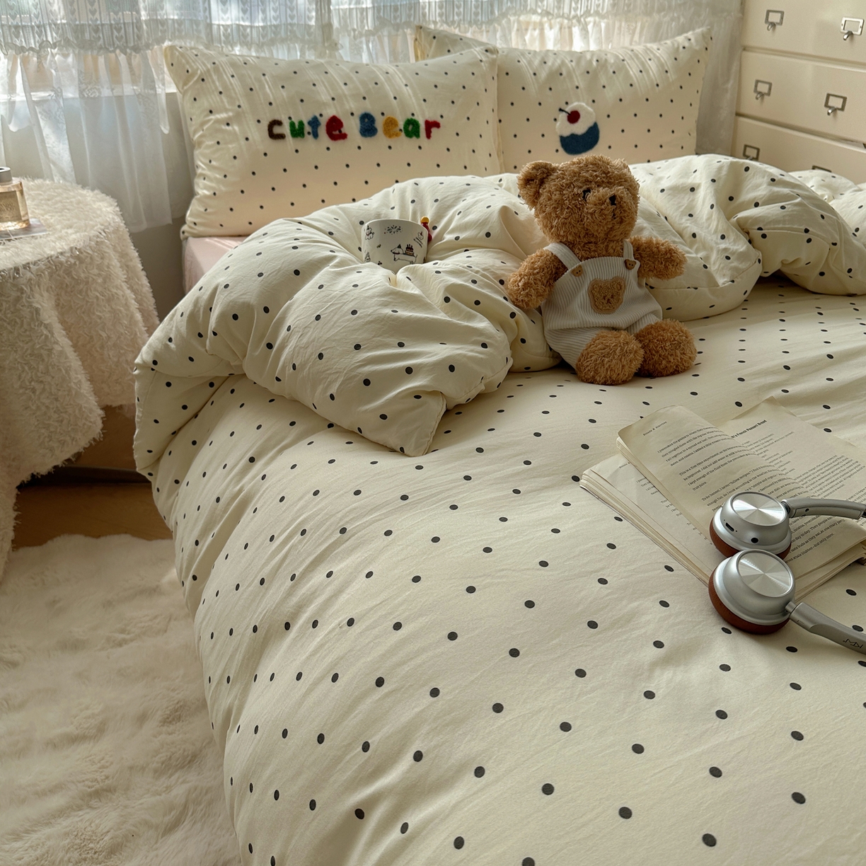 91家纺网 家纺一手货源 找家纺 盼季家纺 2025年A类毛巾绣水洗棉床上用品四件套学生宿舍床单被套三件套（含买家秀） 毛巾绣-波点塔塔