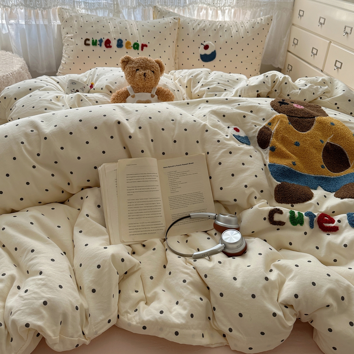 91家纺网 家纺一手货源 找家纺 盼季家纺 2025年A类毛巾绣水洗棉床上用品四件套学生宿舍床单被套三件套（含买家秀） 毛巾绣-波点塔塔