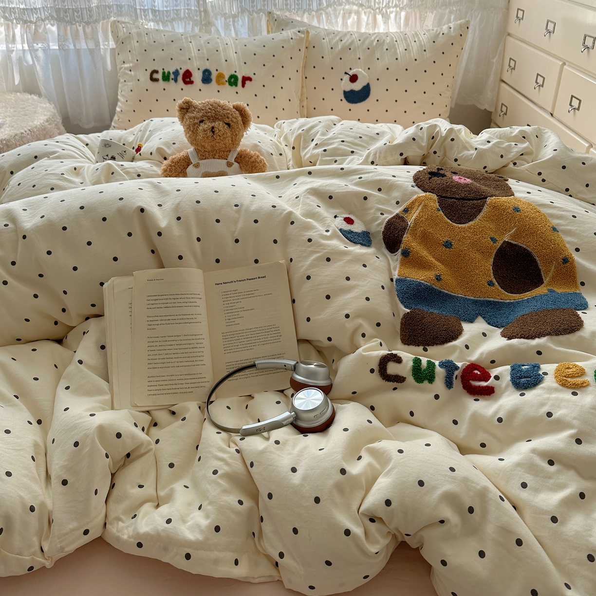 91家纺网 家纺一手货源 找家纺 盼季家纺 2025年A类毛巾绣水洗棉床上用品四件套学生宿舍床单被套三件套（含买家秀） 毛巾绣-波点塔塔