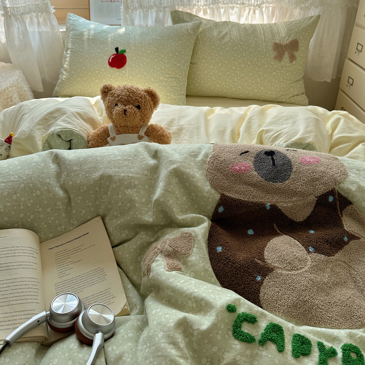 91家纺网 家纺一手货源 找家纺 盼季家纺 2025年A类毛巾绣水洗棉床上用品四件套学生宿舍床单被套三件套（含买家秀） 毛巾绣-懒懒熊