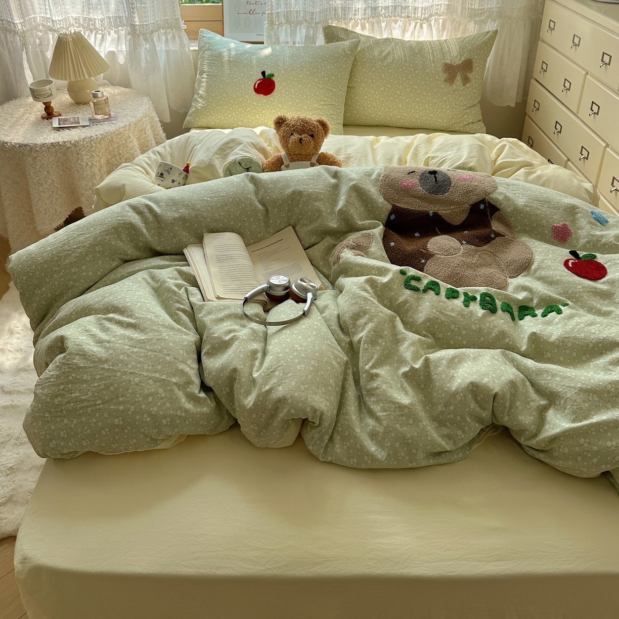 91家纺网 家纺一手货源 找家纺 盼季家纺 2025年A类毛巾绣水洗棉床上用品四件套学生宿舍床单被套三件套（含买家秀） 毛巾绣-懒懒熊