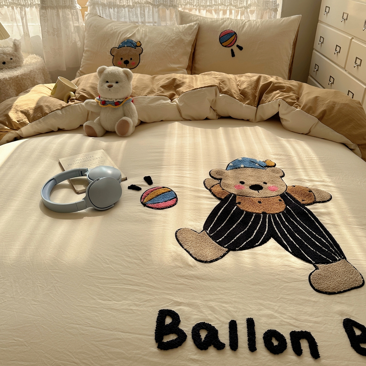 91家纺网 家纺一手货源 找家纺 盼季家纺 2025年A类毛巾绣水洗棉床上用品四件套学生宿舍床单被套三件套（含买家秀） 毛巾绣-足球宝贝