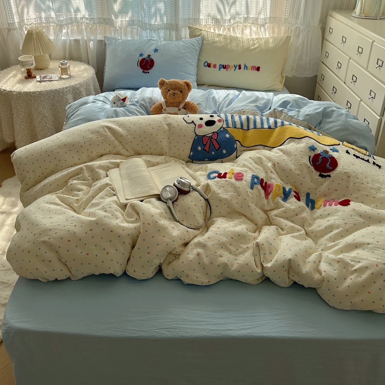 91家纺网 家纺一手货源 找家纺 盼季家纺 2025年A类毛巾绣水洗棉床上用品四件套学生宿舍床单被套三件套（含买家秀） 毛巾绣-沙发汪汪