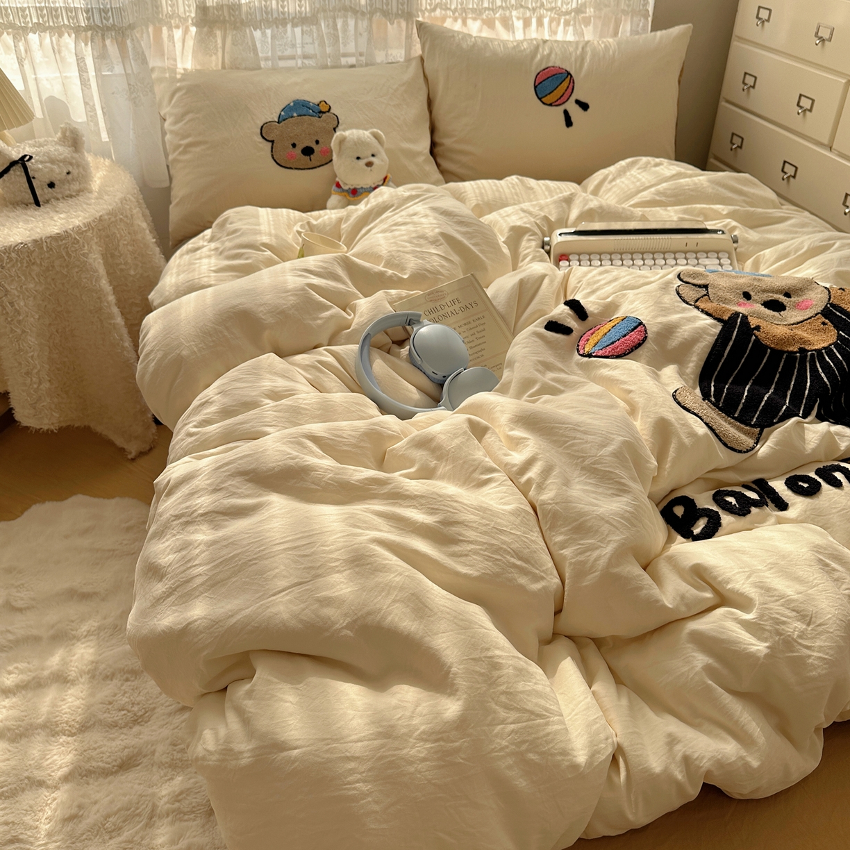 91家纺网 家纺一手货源 找家纺 盼季家纺 2025年A类毛巾绣水洗棉床上用品四件套学生宿舍床单被套三件套（含买家秀） 毛巾绣-足球宝贝