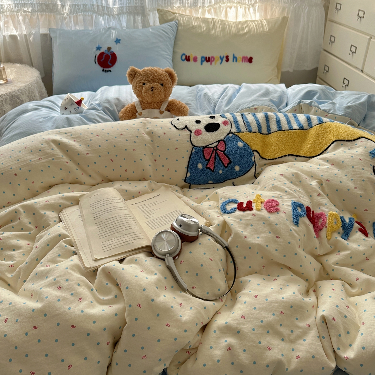 91家纺网 家纺一手货源 找家纺 盼季家纺 2025年A类毛巾绣水洗棉床上用品四件套学生宿舍床单被套三件套（含买家秀） 毛巾绣-沙发汪汪