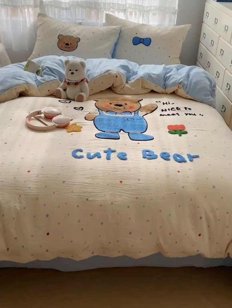 91家纺网 家纺一手货源 找家纺 盼季家纺 2025年A类毛巾绣水洗棉床上用品四件套学生宿舍床单被套三件套（含买家秀） 毛巾绣-绅士崽崽