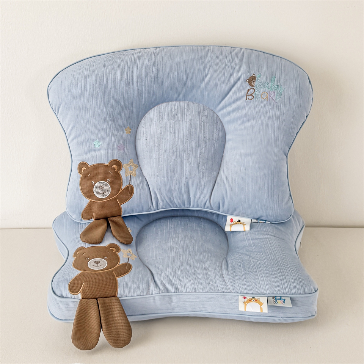 91家纺网 家纺一手货源 找家纺 （总）麦肯锡 2025新款奶糖熊安抚儿童枕枕头枕芯