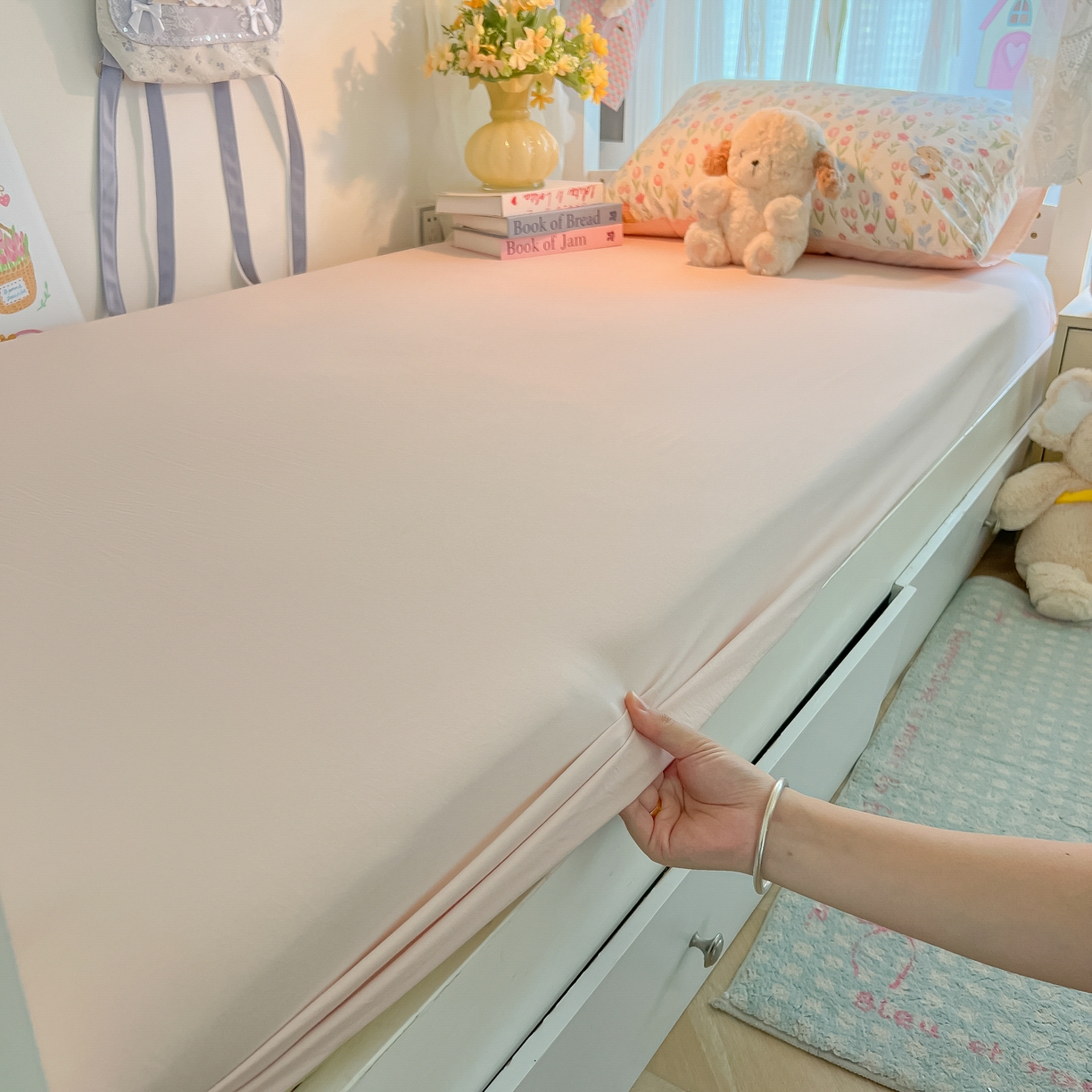 91家纺网 家纺一手货源 找家纺 盼季家纺 2025新款奶油风小清新学生宿舍床上三件套寝室上下铺床单被套床笠三件套 简单款-郁金香小狗