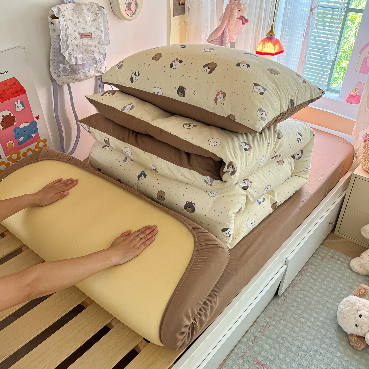 91家纺网 家纺一手货源 找家纺 盼季家纺 2025新款奶油风小清新学生宿舍床上三件套寝室上下铺床单被套床笠三件套 简单款-汪汪派对