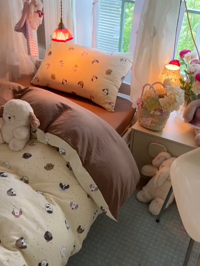 91家纺网 家纺一手货源 找家纺 盼季家纺 2025新款奶油风小清新学生宿舍床上三件套寝室上下铺床单被套床笠三件套 简单款-汪汪派对