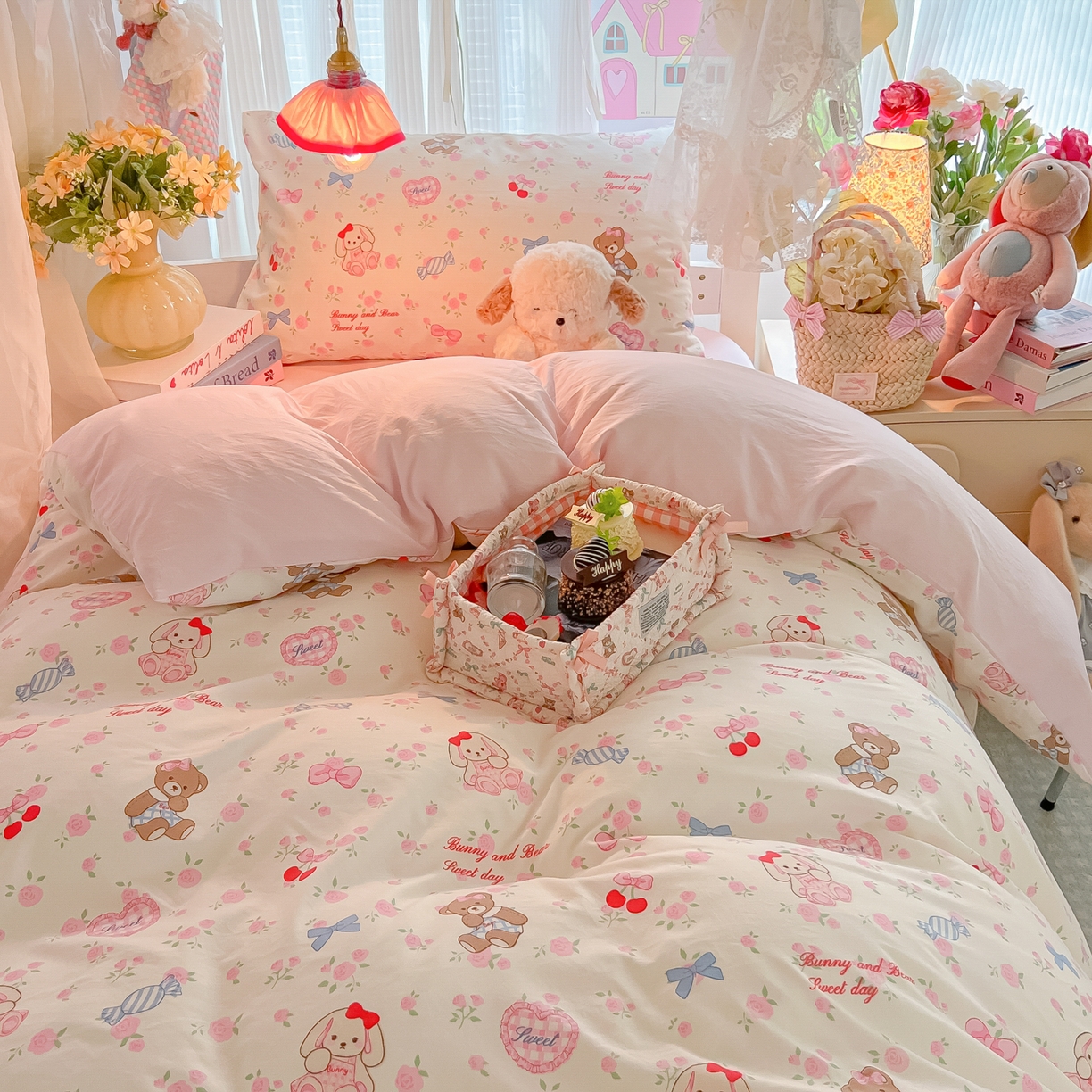 91家纺网 家纺一手货源 找家纺 盼季家纺 2025新款奶油风小清新学生宿舍床上三件套寝室上下铺床单被套床笠三件套 简单款-糖果小熊