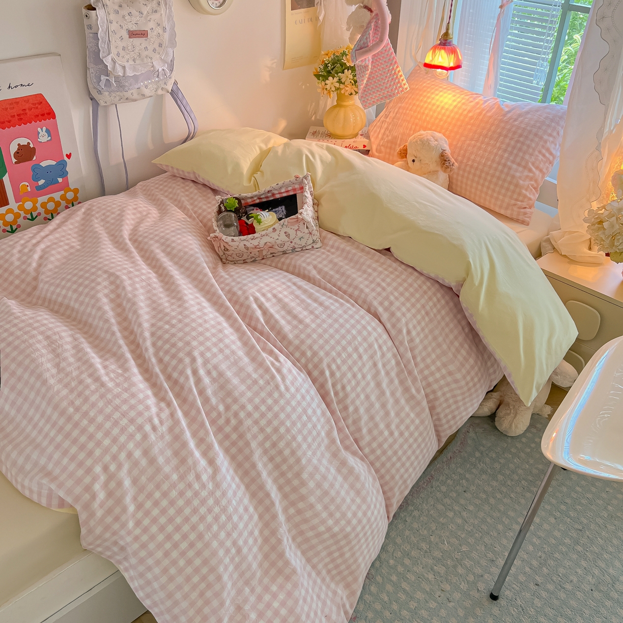 91家纺网 家纺一手货源 找家纺 盼季家纺 2025新款奶油风小清新学生宿舍床上三件套寝室上下铺床单被套床笠三件套 简单款-浅粉格