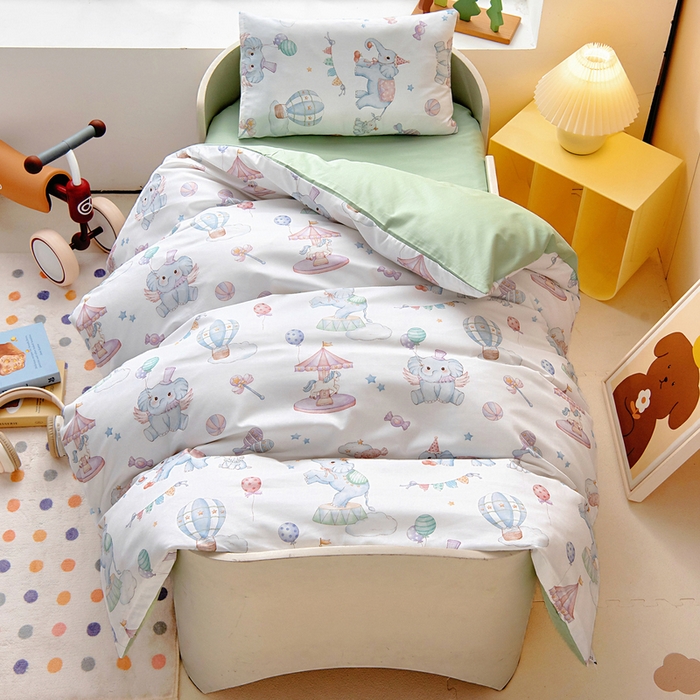 梵赫 2025新款纯棉A类50*50数码卡通小版婴童套件幼儿园三件套 欢乐小象