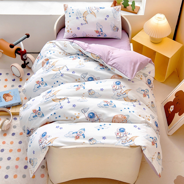 梵赫 2025新款纯棉A类50*50数码卡通小版婴童套件幼儿园三件套 星空宇航员