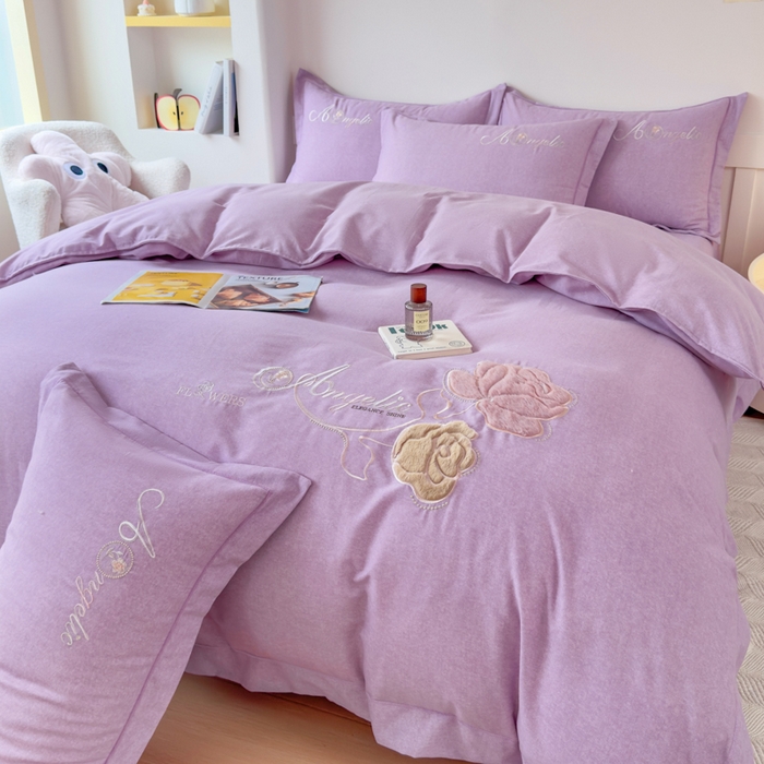 江南春家纺 [雅—轻绒]2025全棉高支高密立体刺绣生态磨毛加绒四件套 玫瑰物语-极光紫