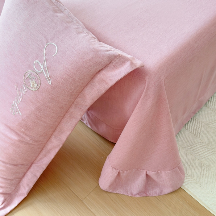 91家纺网 家纺一手货源 找家纺 江南春家纺 [雅—轻绒]2025全棉高支高密立体刺绣生态磨毛加绒四件套 玫瑰物语-丝绒豆沙