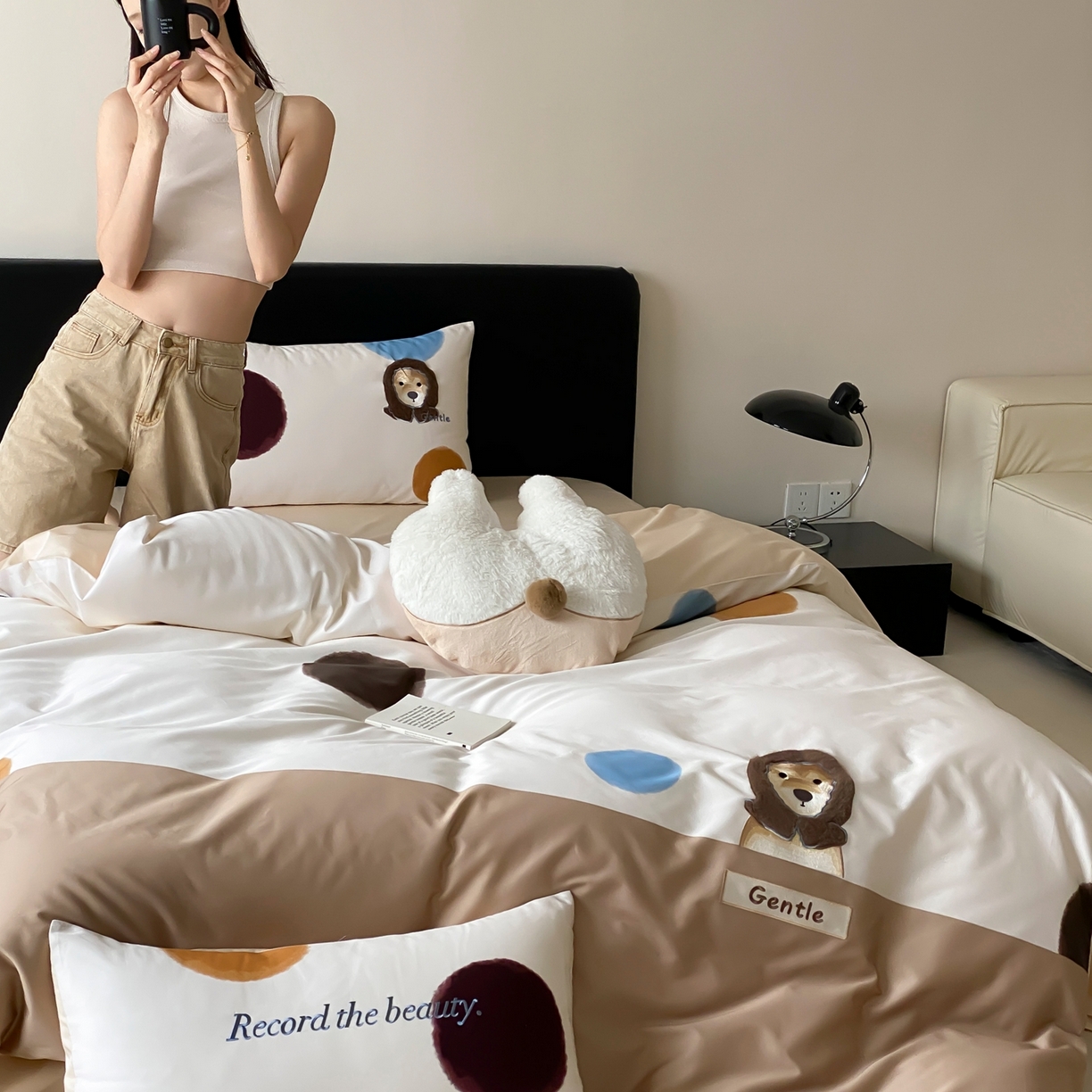 91家纺网 家纺一手货源 找家纺 （总）初拾 2025新款100s全棉治愈系卡通四件套-波点小柴（会员减20）