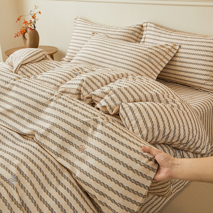 91家纺网 家纺一手货源 找家纺 名优家纺 2025新款全棉纯棉磨毛数码印花单被套单品被套被套单件 古里-咖