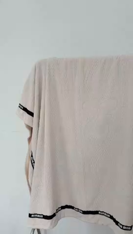 91家纺网 家纺一手货源 找家纺 （总）潮邦创意家居 2025雕花牛奶绒压线毛毯-柔缦雕花