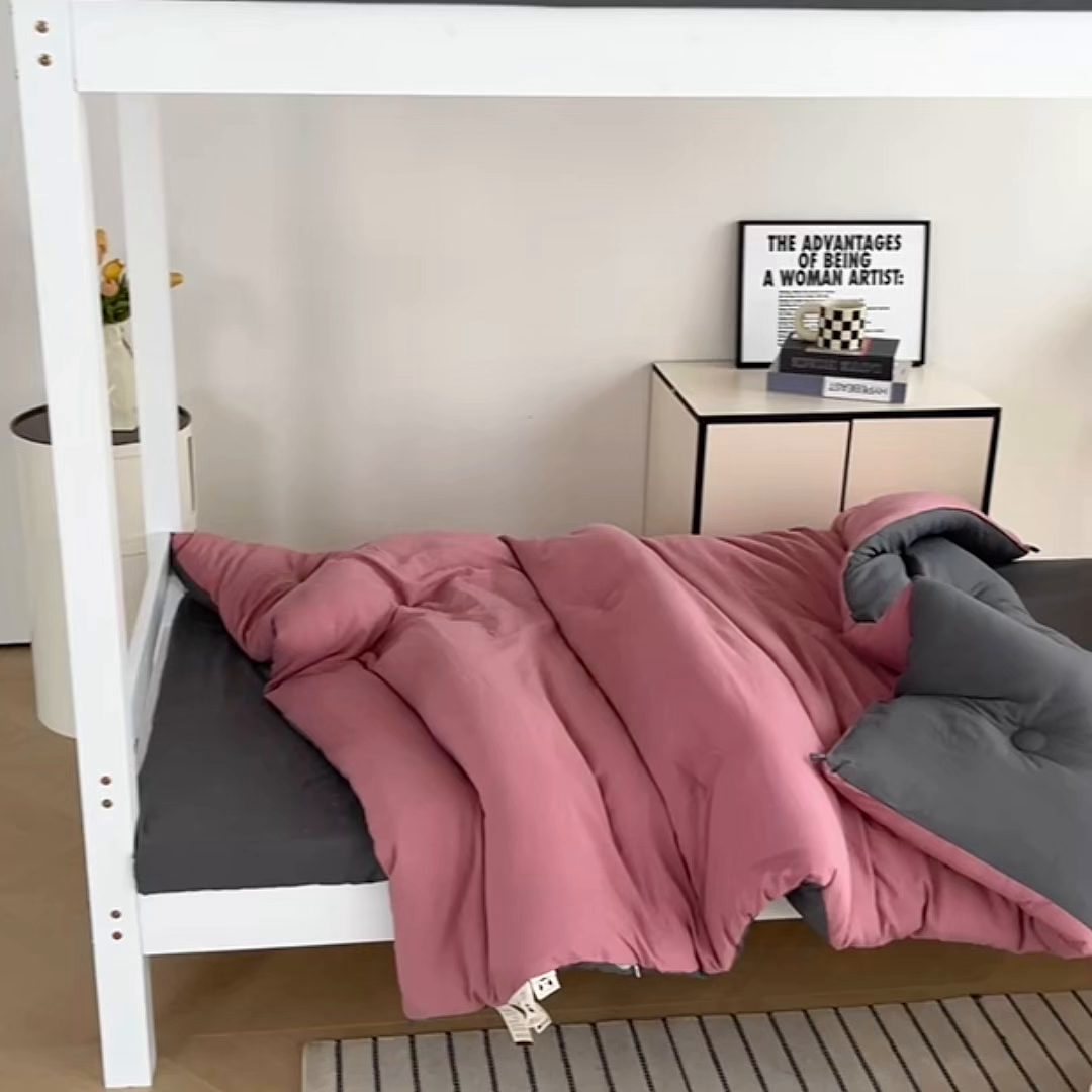 91家纺网 家纺一手货源 找家纺 益多眠 2026新款双拼云朵被被子被芯 双拼系列-豆沙+深灰