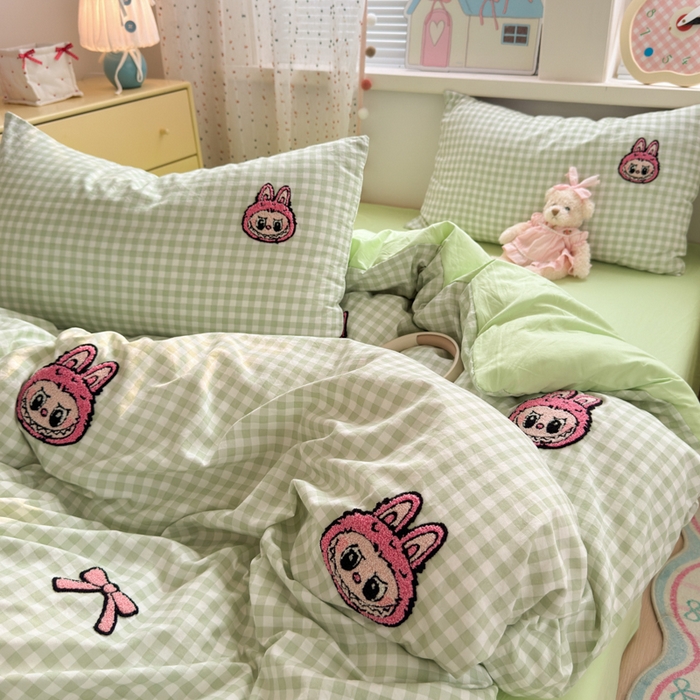 91家纺网 家纺一手货源 找家纺 （总）老K (原美阁） 2025新款学生季A类云朵棉毛巾绣四件套