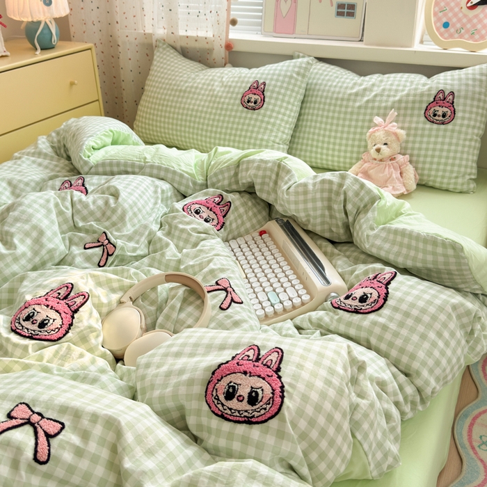 91家纺网 家纺一手货源 找家纺 （总）老K (原美阁） 2025新款学生季A类云朵棉毛巾绣四件套