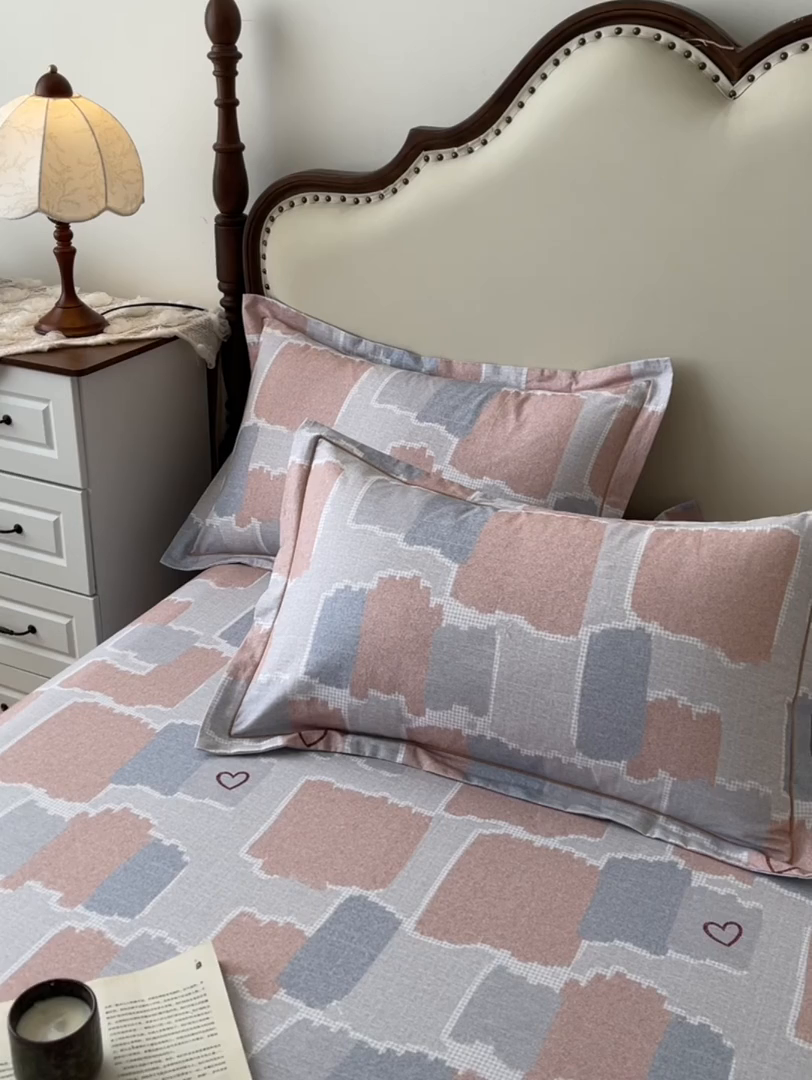 91家纺网 家纺一手货源 找家纺 名优家纺 2025新款100%全棉纯棉磨毛数码印花床裙单品床裙单件单床裙 安格斯-粉