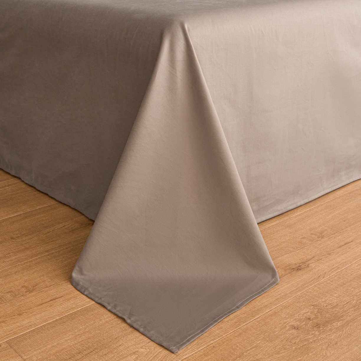 91家纺网 家纺一手货源 找家纺 ab家纺 2025新款全棉提花磨毛四件套-花雨漫漫 花雨漫漫-紫