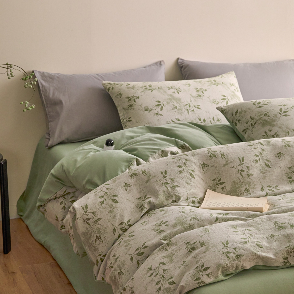 91家纺网 家纺一手货源 找家纺 ab家纺 2025新款全棉提花磨毛四件套-花雨漫漫 花雨漫漫-绿