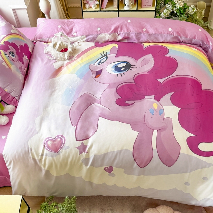 91家纺网 家纺一手货源 找家纺 馨语家居 2025新款A类全棉3D大版印花四件套 彩虹碧琪