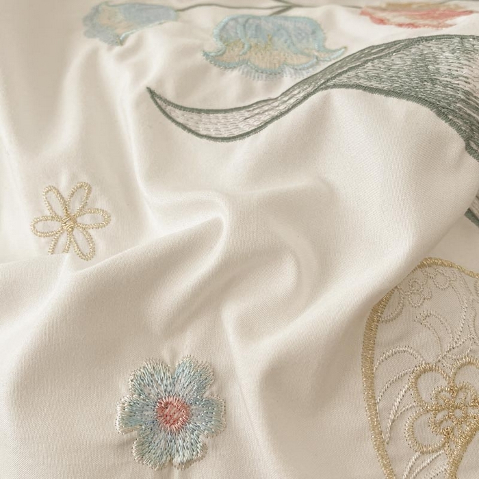 91家纺网 家纺一手货源 找家纺 （总）ab家纺 2025新款水洗棉绣花四件套-铃兰语