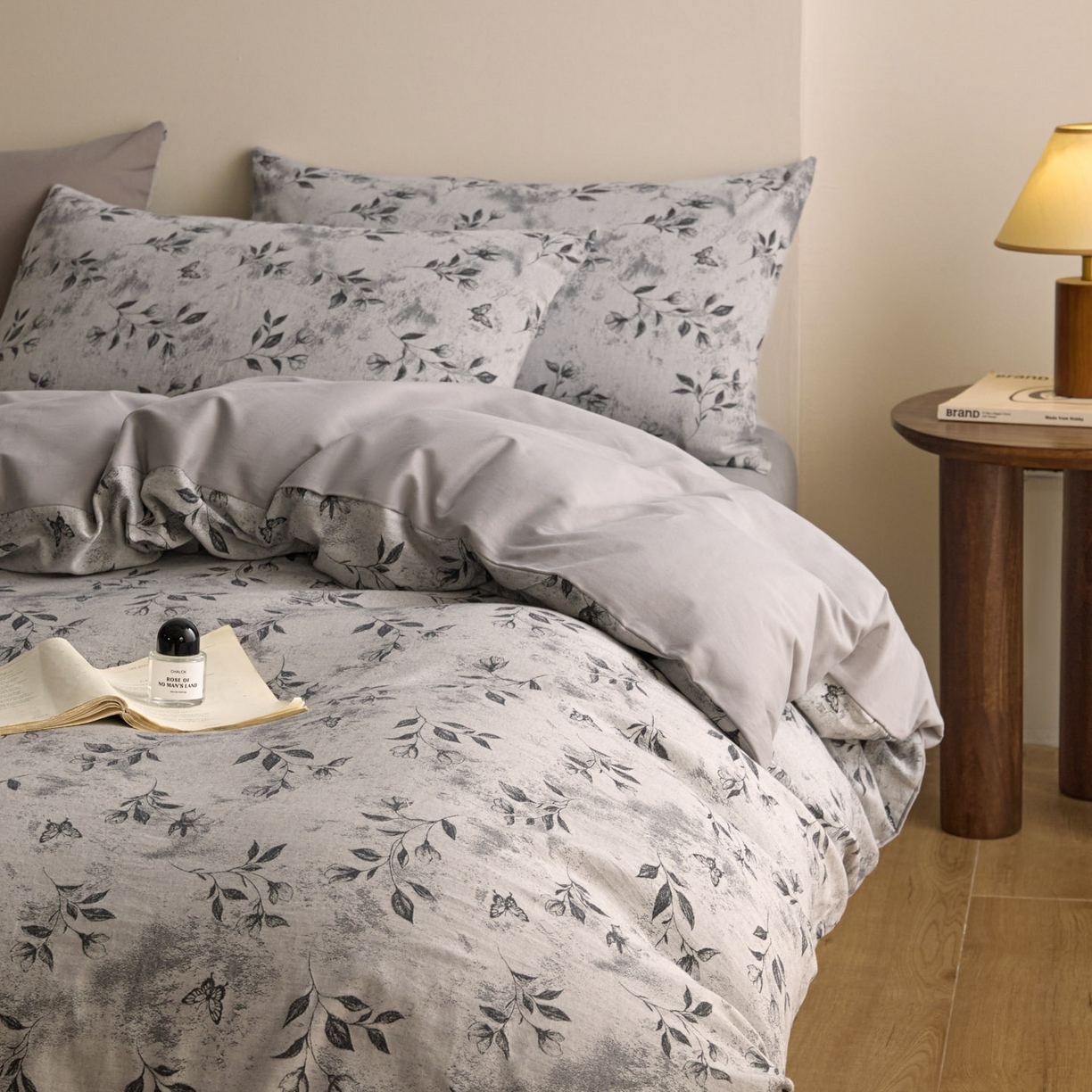 91家纺网 家纺一手货源 找家纺 （总）ab家纺 2025新款全棉提花磨毛四件套-花雨漫漫