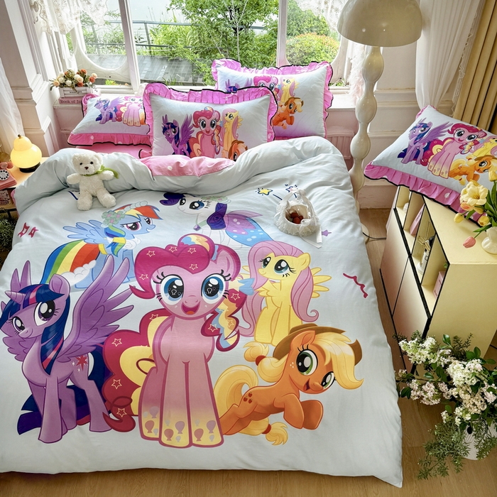 91家纺网 家纺一手货源 找家纺 馨语家居 2025新款A类全棉3D大版印花四件套 小马碧琪