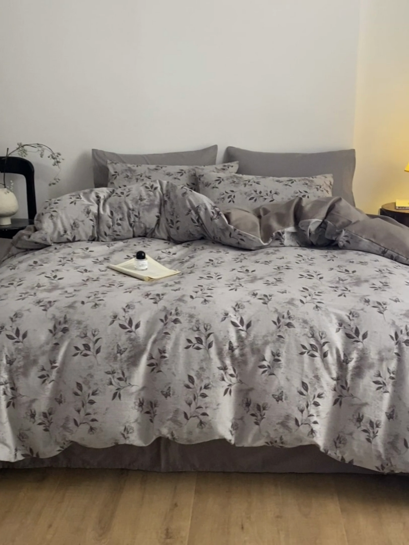 91家纺网 家纺一手货源 找家纺 ab家纺 2025新款全棉提花磨毛四件套-花雨漫漫 花雨漫漫-紫