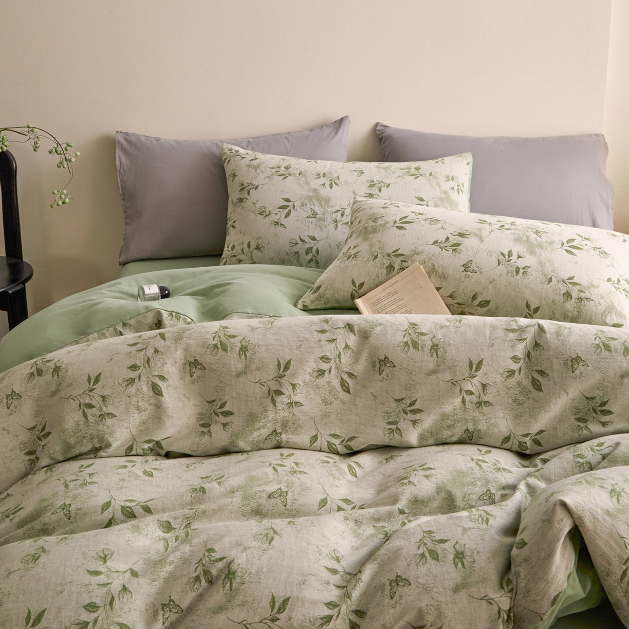 91家纺网 家纺一手货源 找家纺 ab家纺 2025新款全棉提花磨毛四件套-花雨漫漫 花雨漫漫-绿