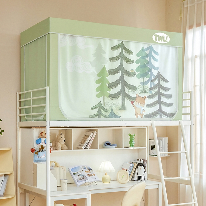 91家纺网 家纺一手货源 找家纺 青竹苑 2025新款植绒强遮光印花学生坐床蚊帐 森林里的小熊