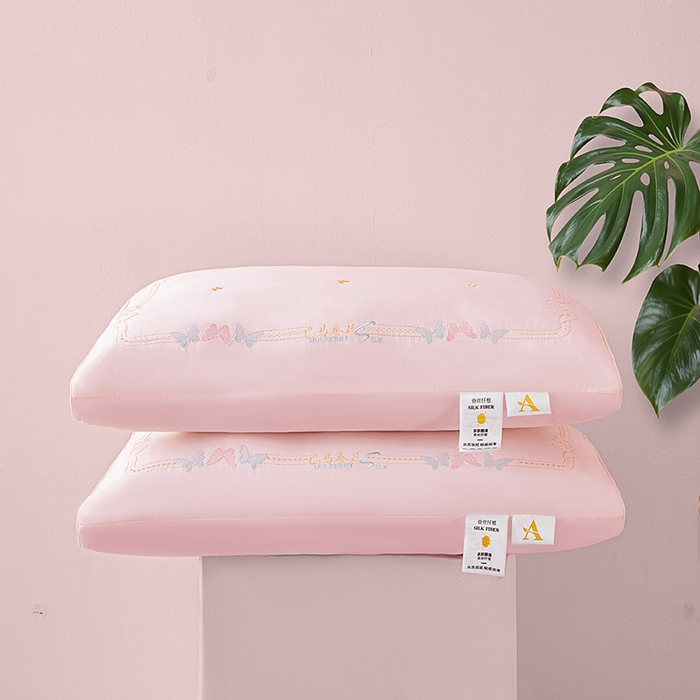 91家纺网 家纺一手货源 找家纺 （总）鼎晟纺 2025新款护颈巴马蚕丝护颈枕儿童学生枕头成人枕芯单枕芯