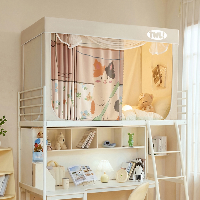 91家纺网 家纺一手货源 找家纺 青竹苑 2025新款覆膜遮光印花学生坐床蚊帐 杯子里的猫