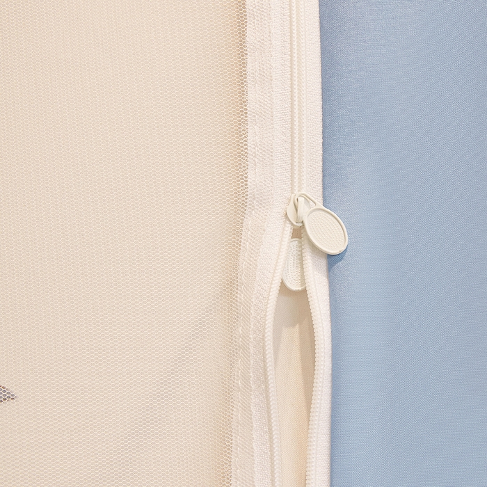 91家纺网 家纺一手货源 找家纺 青竹苑 2025新款覆膜遮光印花学生坐床蚊帐 草莓兔兔