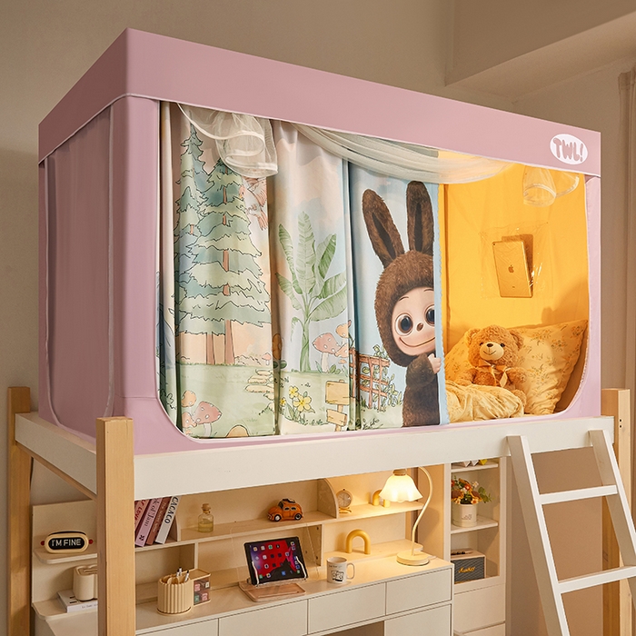 91家纺网 家纺一手货源 找家纺 青竹苑 2025新款覆膜遮光印花学生坐床蚊帐 童话园