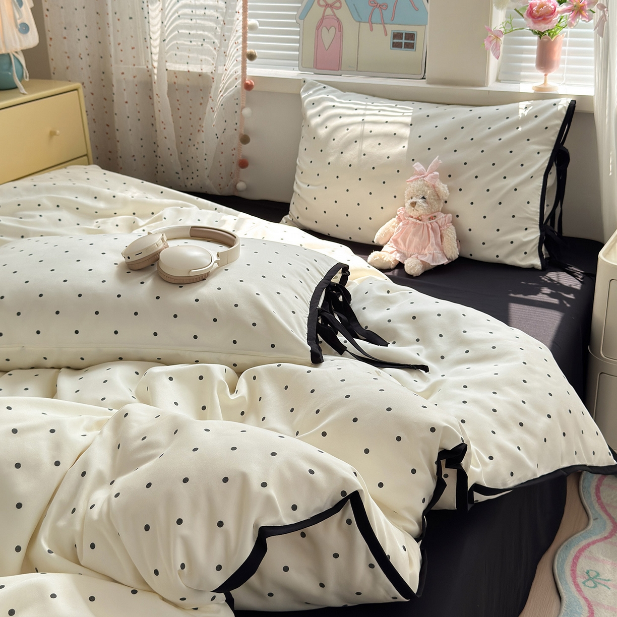 91家纺网 家纺一手货源 找家纺 （总）尤米 2025新款水洗棉撞色绑带款四件套