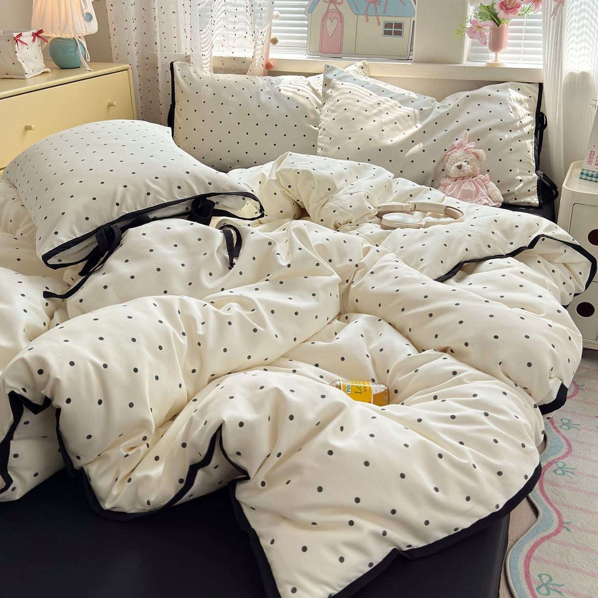 91家纺网 家纺一手货源 找家纺 （总）尤米 2025新款水洗棉撞色绑带款四件套