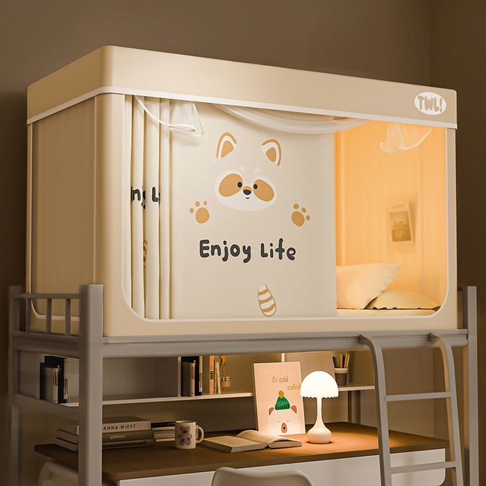 91家纺网 家纺一手货源 找家纺 青竹苑 2025新款覆膜遮光印花学生坐床蚊帐 小浣熊